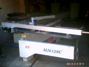 Форматно-раскроечный станок с подризной пилой +двойная вытяжка